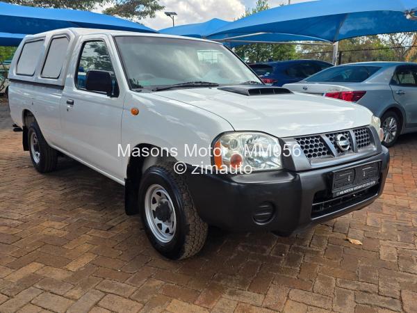 2016 Nissan  NP300 Hardbody