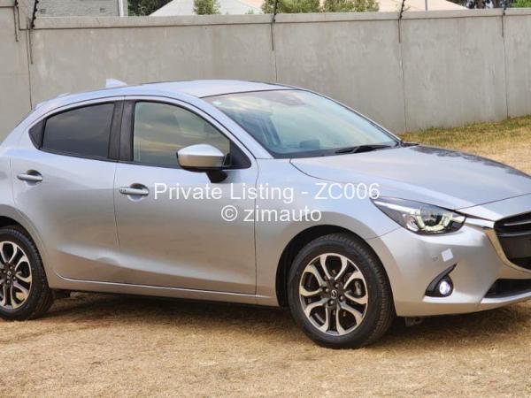 2016 - Mazda  Demio