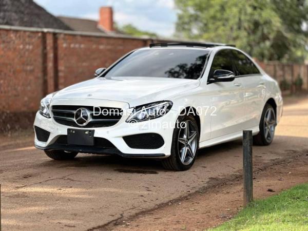 2016 - Mercedes Benz C200