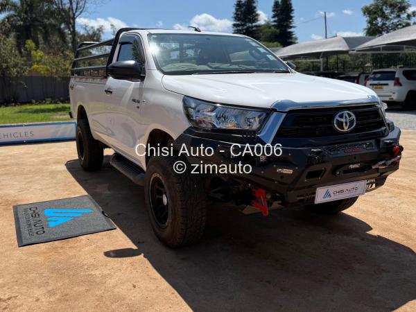 2023 - Toyota  HILUX REVO