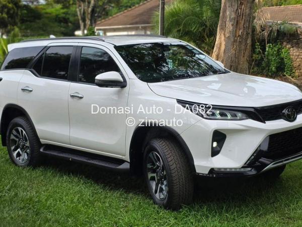 2024 Toyota  Fortuner