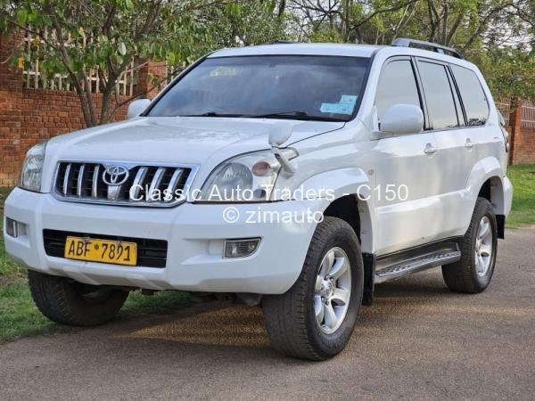 2004 Toyota  Prado