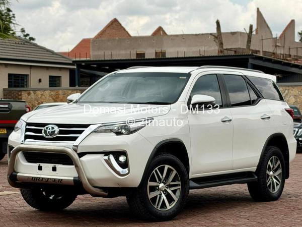 2019 Toyota  Fortuner