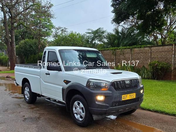 2017 Mahindra Pik Up