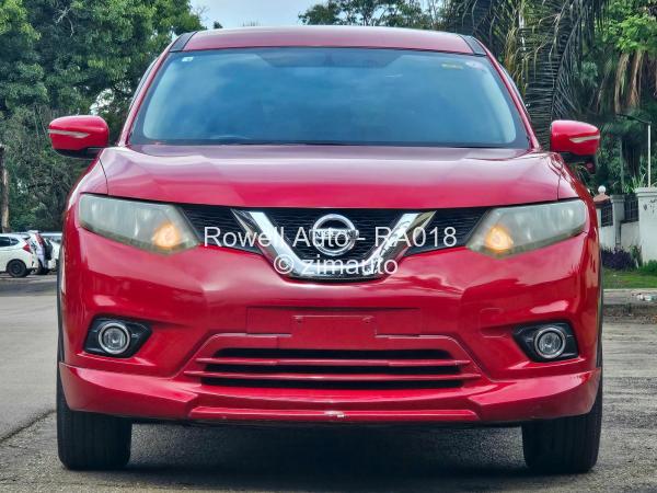 2015 Nissan  X-Trail