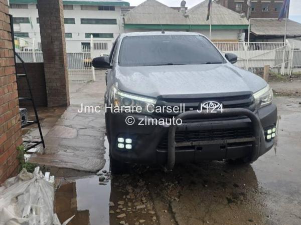2018 Toyota  Hilux