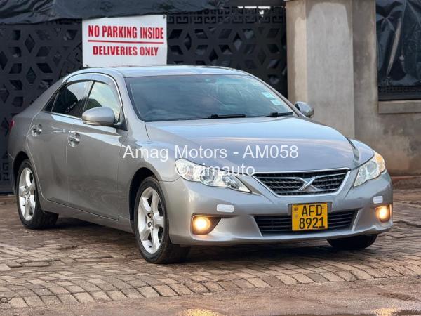 2012 Toyota  Mark X