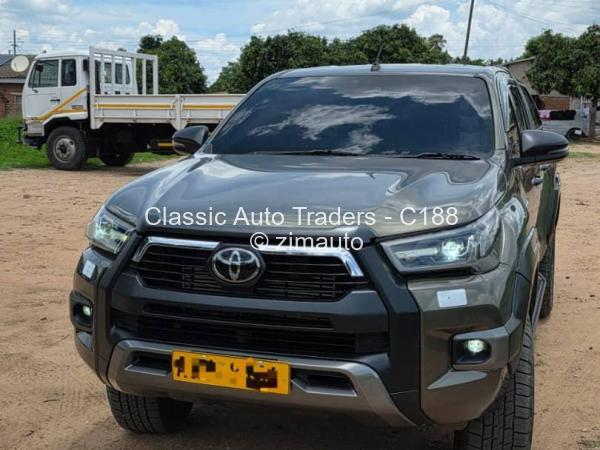 2022 Toyota  Hilux