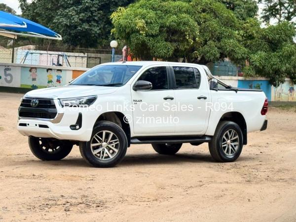 2018 Toyota  HILUX GD6
