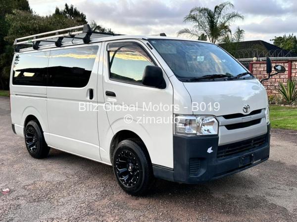 2018 Toyota  Regius Ace