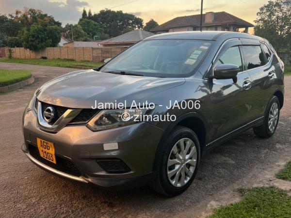 2016 Nissan  X-Trail