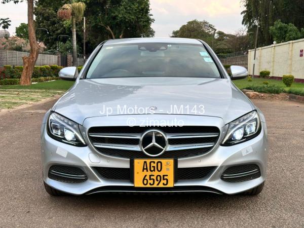 2015 Mercedes Benz C200