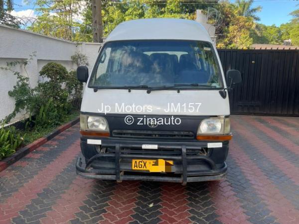 1999 Toyota  Hiace