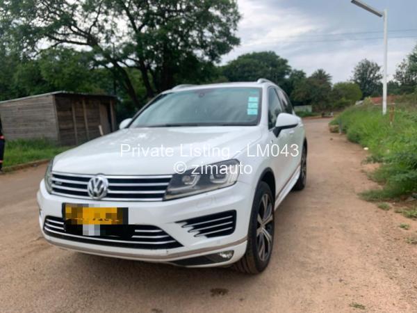 2015 Volkswagen  Touareg