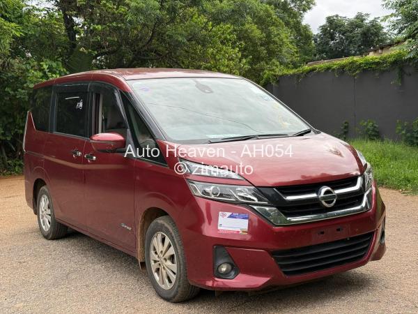 2017 Nissan  Serena