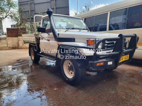 1999 Toyota  Land Cruiser 79