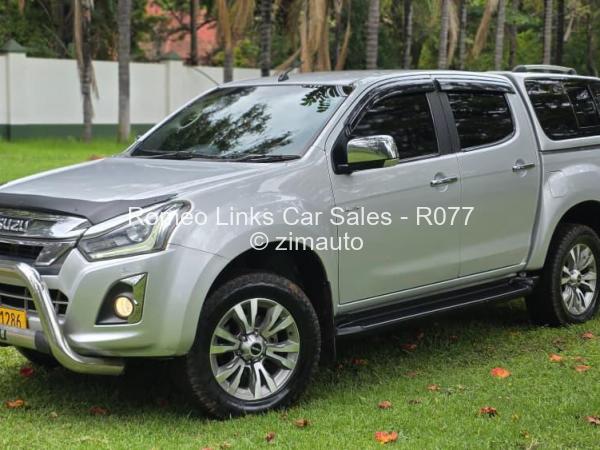 2021 Isuzu  KB300