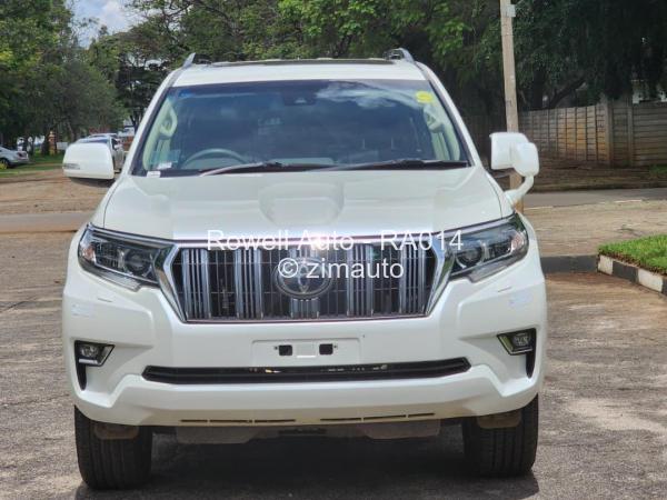 2020 Toyota  Land Cruiser Prado
