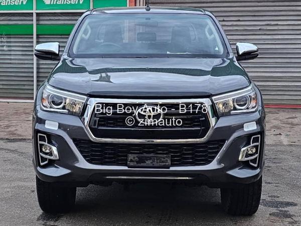 2019 Toyota  HILUX GD6