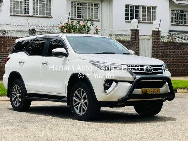 2018 Toyota  Fortuner