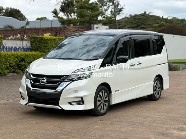 2018 Nissan  Serena