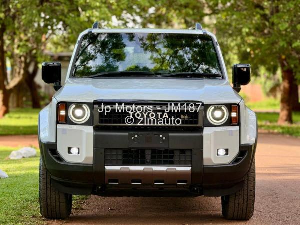 2025 Toyota  Land Cruiser Prado
