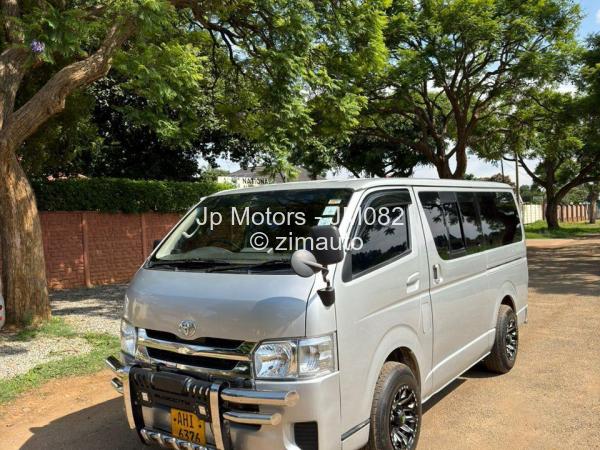 2014 Toyota  Hiace