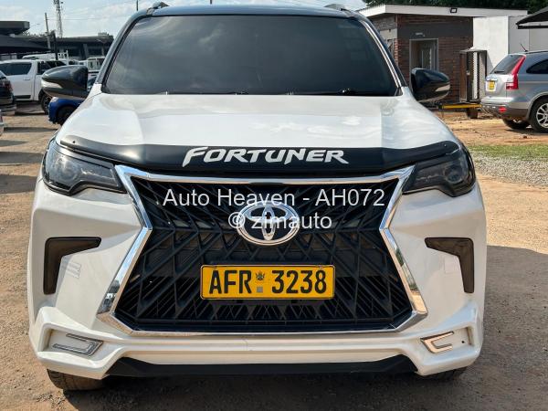 2018 Toyota  Fortuner