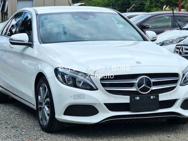 2017 Mercedes Benz C180