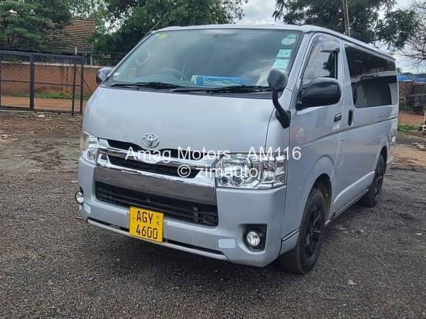 2016 Toyota  Quantum Mini