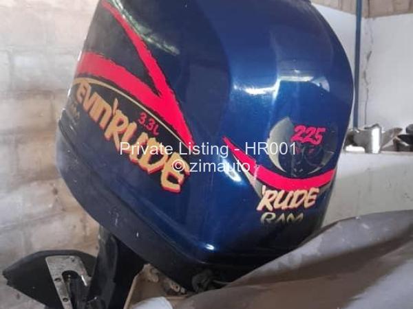 225 Evinrude Ram Rude Boat Motor