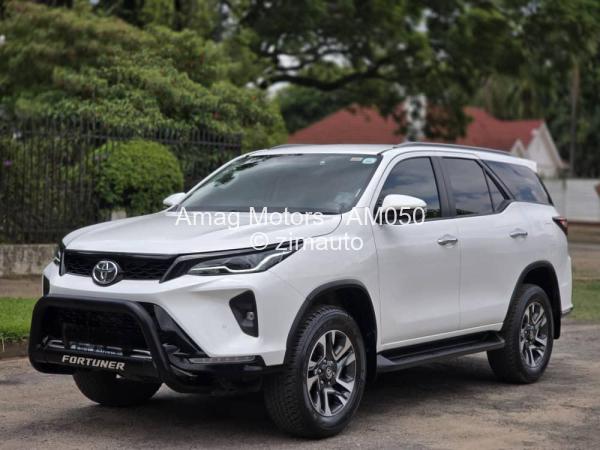 2024 Toyota  Fortuner