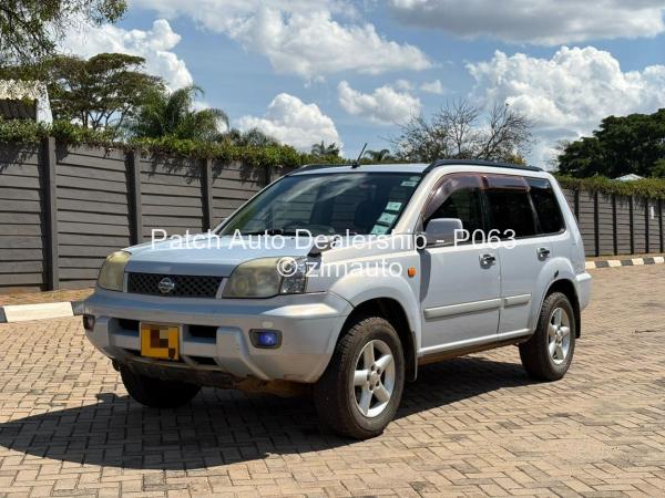 2002 Nissan  X-Trail