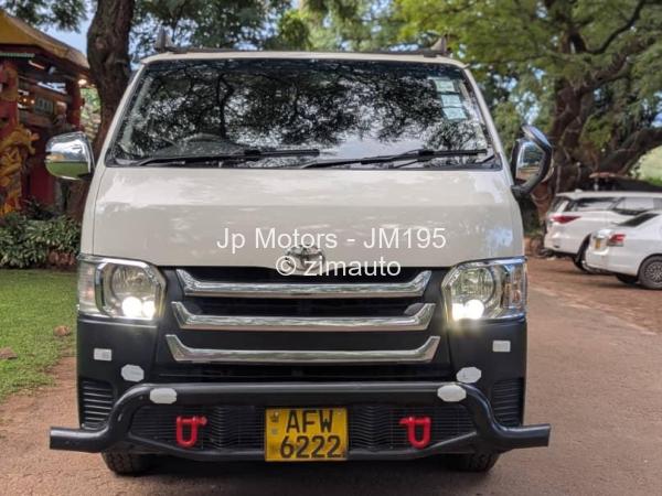 2014 Toyota  Hiace