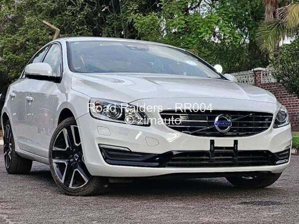 2016 Volvo  S60
