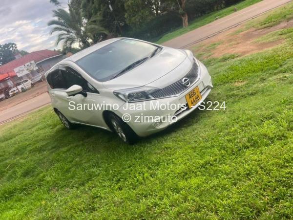 2015 Nissan  Note