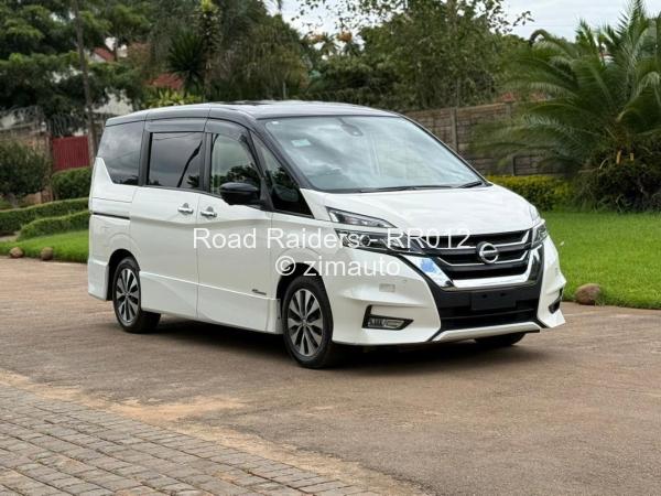 2018 - Nissan  Serena
