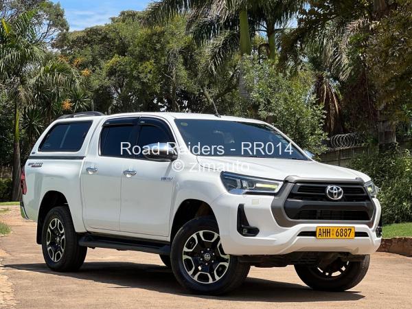 2021 Toyota  HILUX GD6