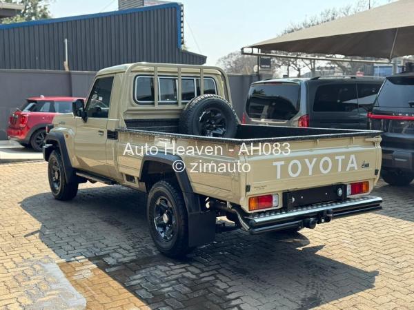 2025 Toyota  Land Cruiser 79