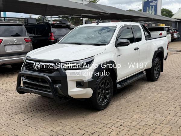 2021 Toyota  Hilux