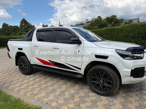 2023 Toyota  Hilux