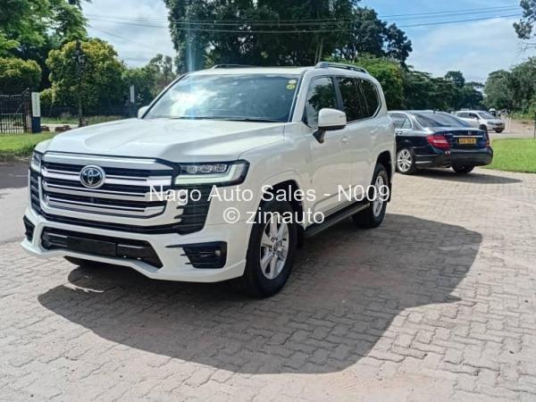 2024 - Toyota  Land Cruiser