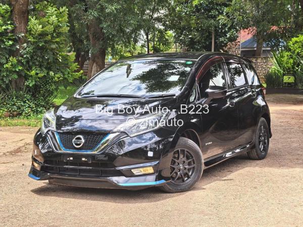 2017 Nissan  Note