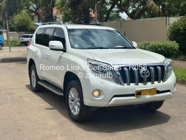2015 Toyota  Land Cruiser PradoVX