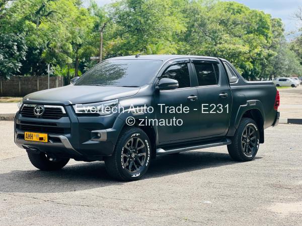 2025 Toyota  Hilux