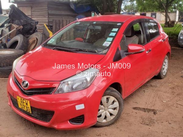 2012 - Toyota  Vitz