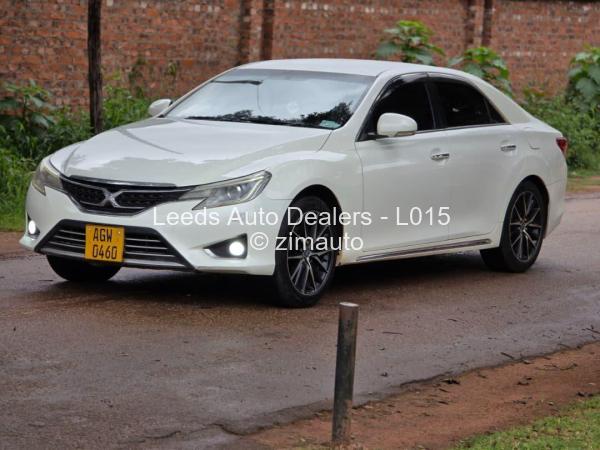 2019 - Toyota  Mark X