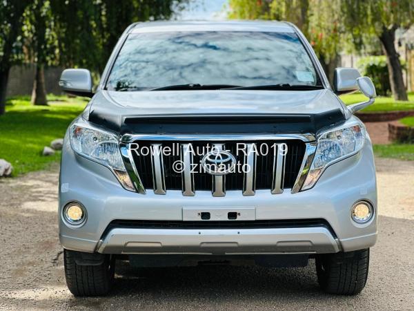 2017 Toyota  PRADO TX