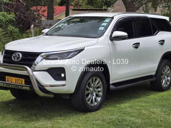 2021 - Toyota  Fortuner