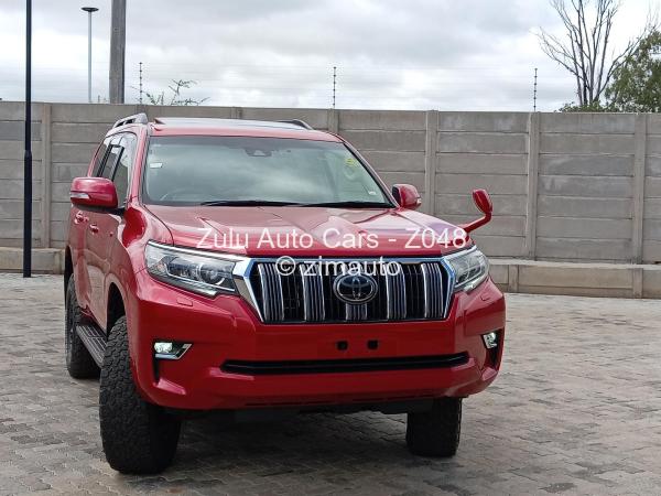 2019 - Toyota  Land Cruiser Prado